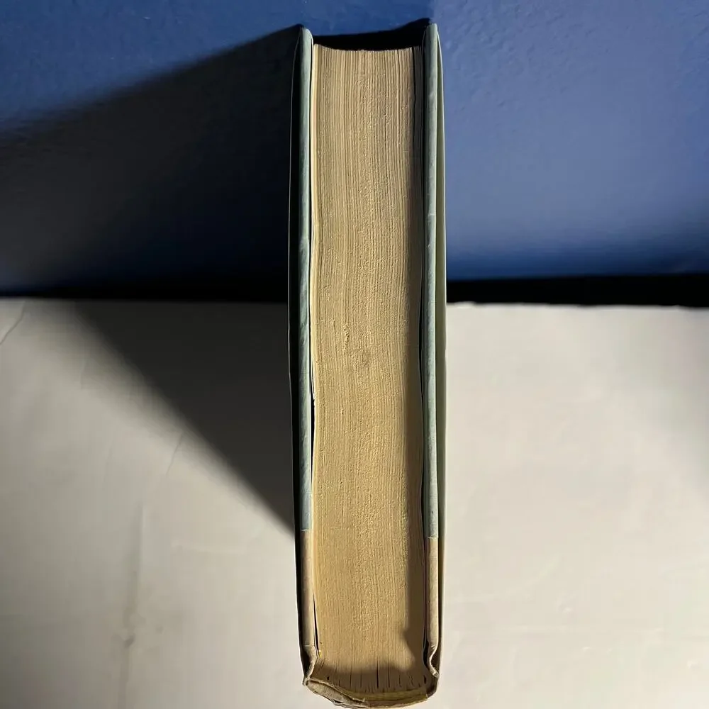 Young Elizabeth The Making‎ of the Queen - Book by Kate Williams